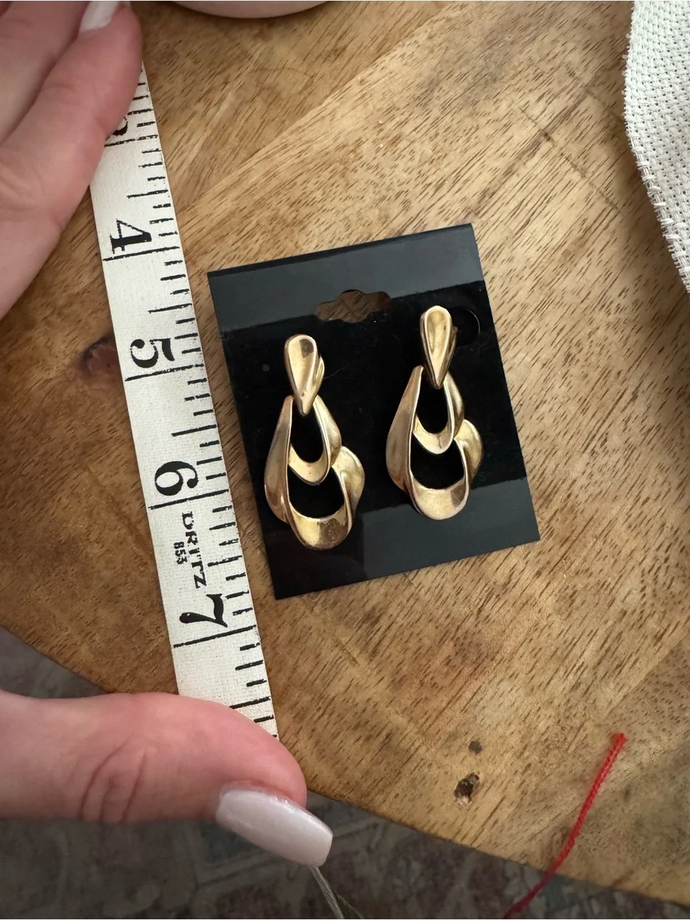 Vintage Trifari gold dangle earrings